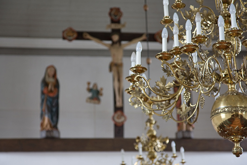 Chandelier in front of Crucifixion Group